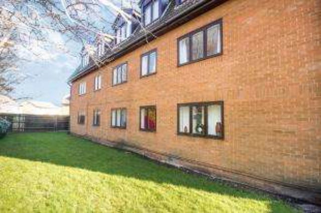 Image of 1 bedroom Flat for sale in Stagshaw Drive Peterborough PE2 at Peterborough Cambridgeshire Old Fletton, PE2 8NG